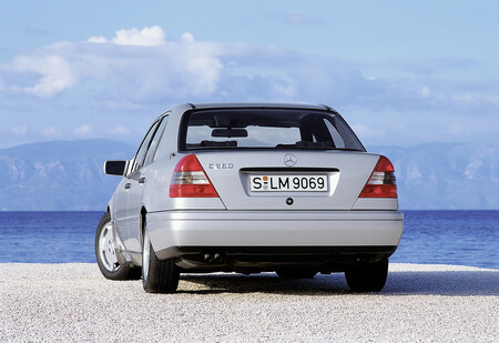 Mercedes Benz