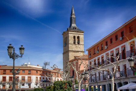 Viajes Turismo Escapadas Destinos Espana Camas Sevilla Sergio Ramos Torrejon Madrid Pilar Rubio
