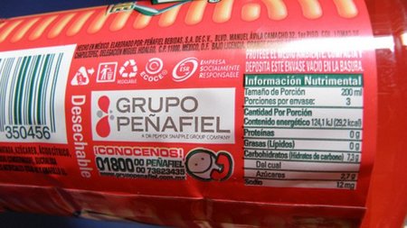 No olvides la cantidad consumida al leer la etiqueta de un alimento