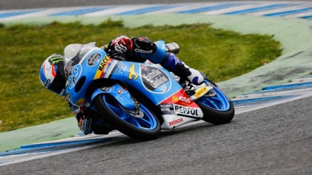 La lluvia arruina los tres días de entrenamientos de Moto3 y Moto2 en Jerez