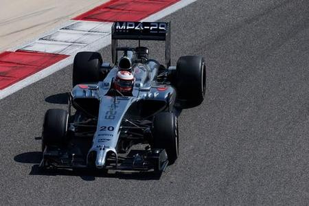 Motor Mercedes al frente: Kevin Magnussen marca el mejor tiempo