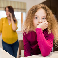Si nunca se ha hablado de emociones en casa, es normal que tu hijo no cuente nada 