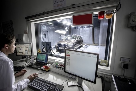 Mercedes Homologacion Manipulacion 2014