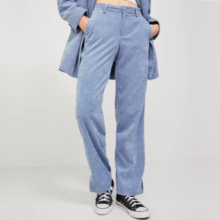 Jack & Jones Pantalón clásico de pana de mujer