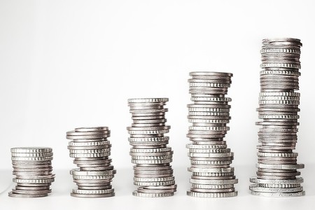¿Funcionaría incentivar fiscalmente que los autónomos subiesen sus bases de cotización