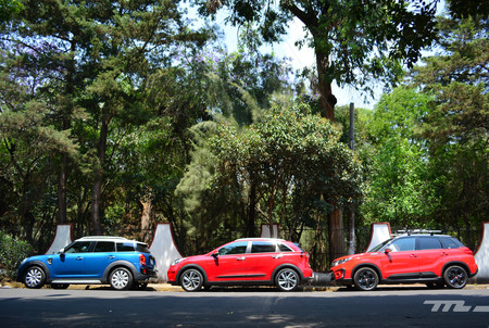 Kia Niro Vs Suzuki Vitara Vs Mini Countryman 6
