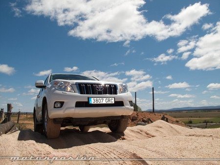 toyota Land Cruiser 2010-10