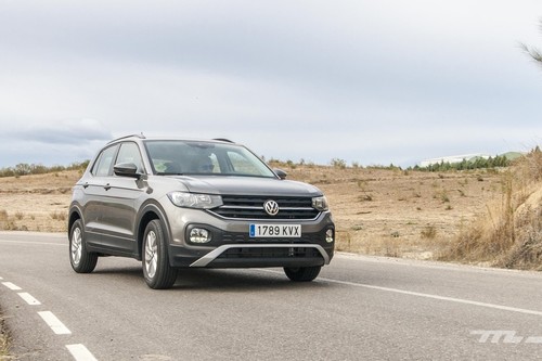 Probamos el Volkswagen T-Cross: un SUV compacto que aspira a ser premium con extra de sobriedad