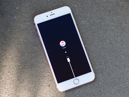 Cómo pasar de iOS 11 y volver a iOS 10: Guía para hacer downgrade en iPhone