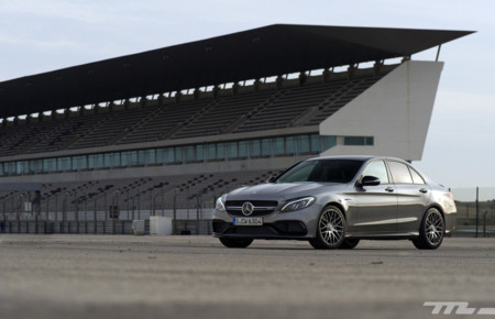 Mercedes-AMG se plantea tener sus propios concesionarios