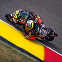 ¡Repóker! David Muñoz derrota a José Antonio Rueda para liderar el festival español en Moto3 en Sachsenring 