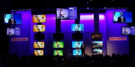 Sharp nos muestra un televisor 8k y su nueva gama Q+