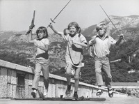 Algunas niñas no quieren ser princesas y algunos niños no quieren ser piratas... pero los catálogos de juguetes les obligan a ello