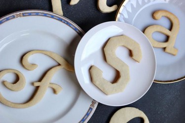 Cómo hacer galletas con forma de letra