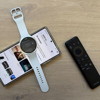 La tele ya no sólo se controla sólo con el mando y el móvil: si tienes un Galaxy Watch también puedes hacerlo 