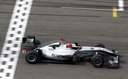 Mercedes GP sigue sin encontrar la clave del F-Duct