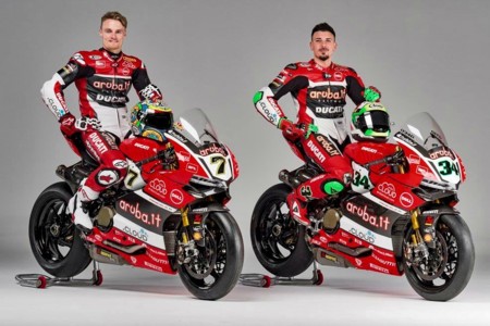 El equipo Aruba.it Racing Ducati presenta su candidatura para 2016