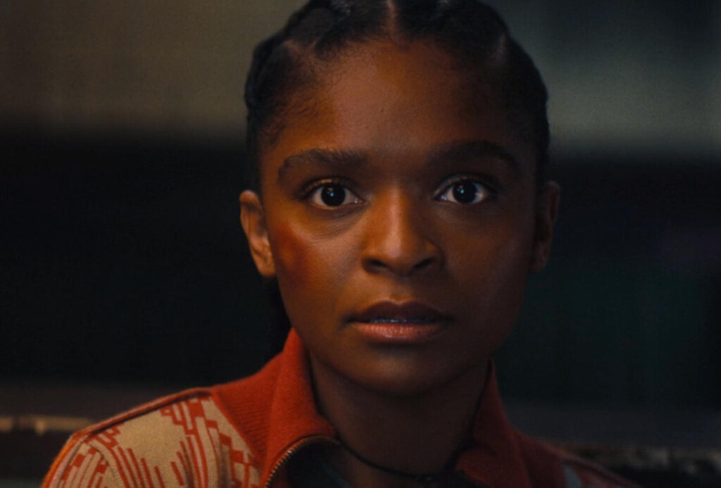 "¡Guau, el tipo de Reddit!". La protagonista y los responsables de 'Ironheart' explican la gran sorpresa del final de la serie de Marvel