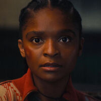 "¡Guau, el tipo de Reddit!". La protagonista y los responsables de 'Ironheart' explican la gran sorpresa del final de la serie de Marvel