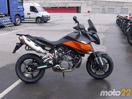 KTM 990 Super Moto T