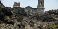 La iglesia que milagrosamente sobrevivió nueve años de erupción en México