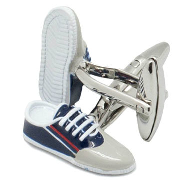 Gemelos de El Ganso con forma de zapatillas