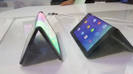 La tablet Lenovo plegable esta más cerca y ahora se deja ver en funcionamiento en vídeo