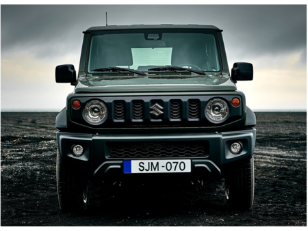 Un Suzuki Jimny de mayores dimensiones es captado con camuflaje, la variante de carga y una pick-up podrían estar en desarrollo