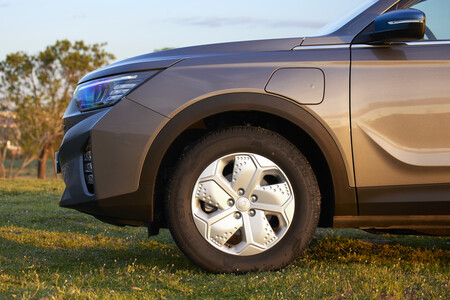 Ssangyong Korando E-Motion Prueba Contacto 75