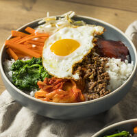 Qué es el bibimbap, la receta más buscada en Google en todo el mundo. Y cómo hacerlo para que salga rico 