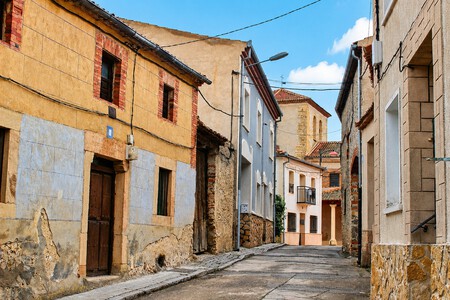 Viajes Escapadas Turismo Espana Segovia Cerca Madrid Fresco Sin Turistas Celebrities Ana Belen Destinos