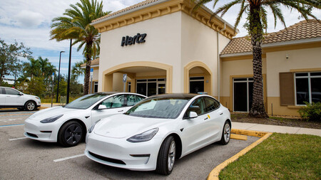 Hertz Tesla