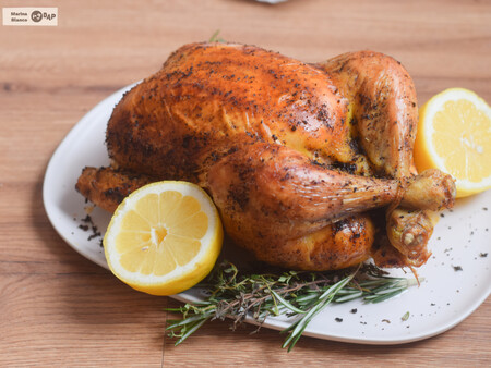 Pollo a l’ast, la receta definitiva para preparar el asado más popular de Catalunya