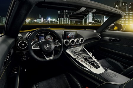 Mercedes Amg Gt S Roadster 2019 009