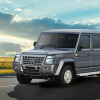 No todo van a ser copias cutres. Este primo indio del Mercedes Clase G al menos es mejor en una cosa