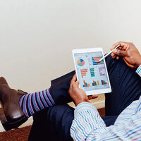 Factores internos, factores externos. Lo que influye en la actividad empresarial