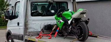 Huyó de la policía con su Kawasaki ZX-10R y después se le ocurrió venderla en internet. Ha terminado en el calabozo
