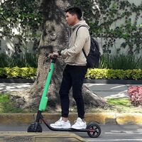 Manejar patín eléctrico en CDMX ya no será gratis. Este será el precio de las licencias