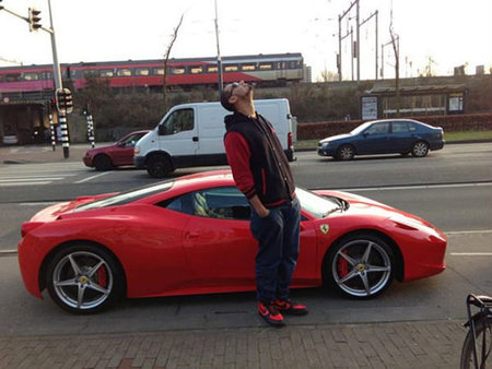 Dolorpasión™: Afrojack estrella su Ferrari 458 Italia