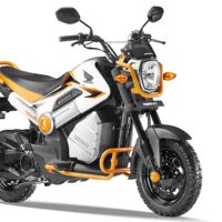 Honda Navi, una MSX reconvertida a scooter desenfadado 