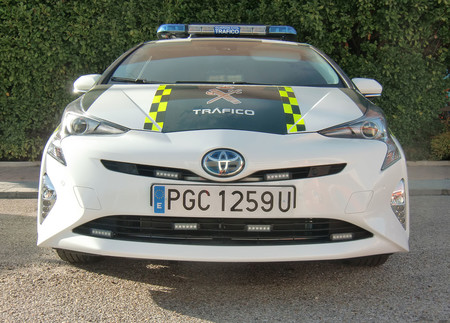 La Guardia Civil incorpora cuatro Toyota Prius en su flota