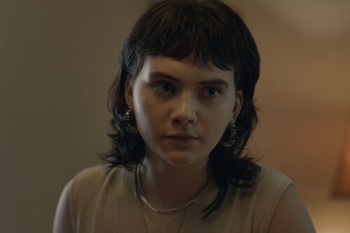 Task Cast Hbo Max Emilia Jones Maeve