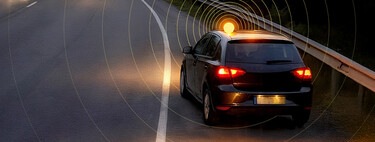 La DGT tenía muy claros sus planes con la baliza V16. Hasta que ha decidido dar un giro de 180 grados