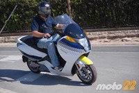 Vectrix VX-1, probamos la moto eléctrica 2/4