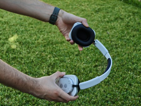 Nothing Headphone 1 28