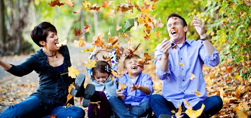 La familia que decidió dejar de comprar cosas por un año y es más feliz, ¿tú podrías?
