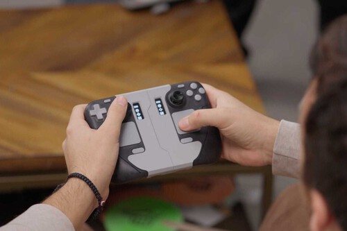 Este usuario adelantó por la izquierda a Valve con su propio Steam Controller. Ahora es incluso mejor