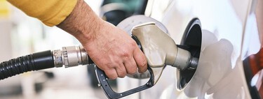 Un dólar ya vale lo mismo que un euro: así afecta a los precios de los combustibles (y de casi todo)