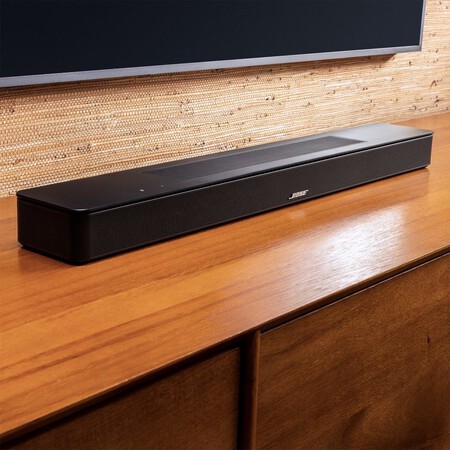 Bose Smart Soundbar 600 2