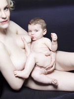 Se buscan madres que amamanten a sus bebés para proyecto fotográfico